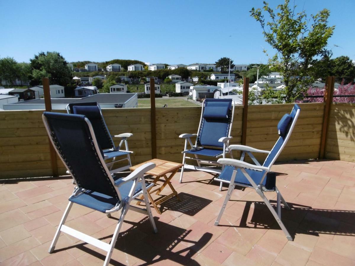 Chalet Joleen Ijmuiden Aan Zee, Vlakbij Het Strand Exterior foto